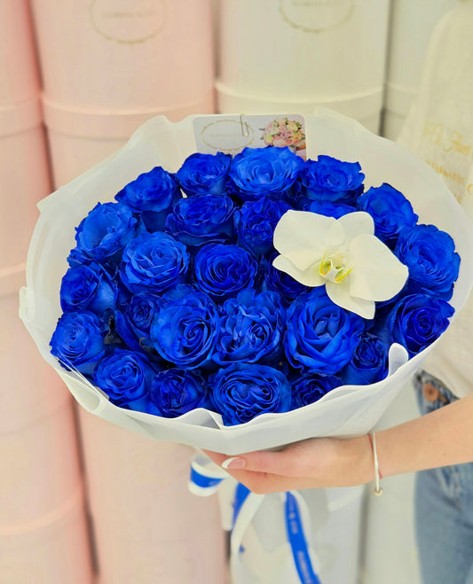 Blue Rose Bouquet
