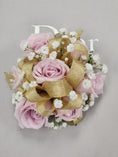 Load image into Gallery viewer, Corsage - Pink Roses
